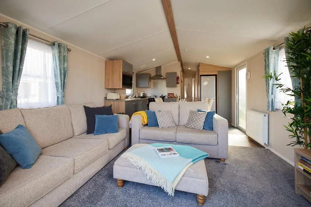 Nirvana Coastal Retreat Holiday Home Cayton